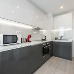 Apartman Sweet Tiny Center Space