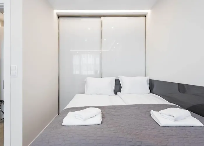 Sweet Tiny Center Space Apartment